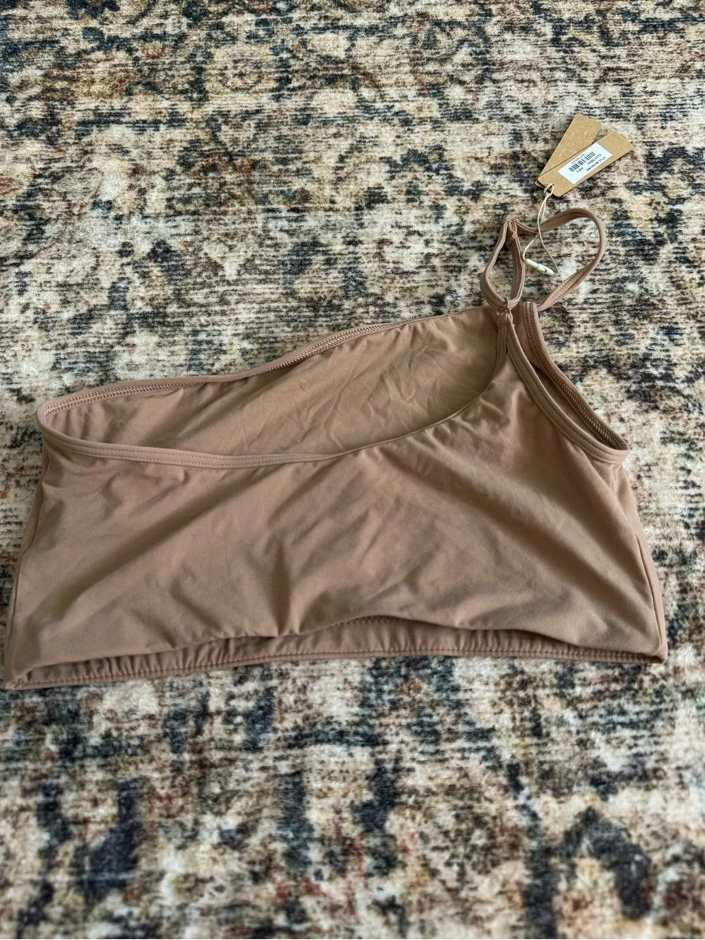 SKIMS Asymmetric One-Shoulder Bandeau Bra in Tan - Picture 5 of 5